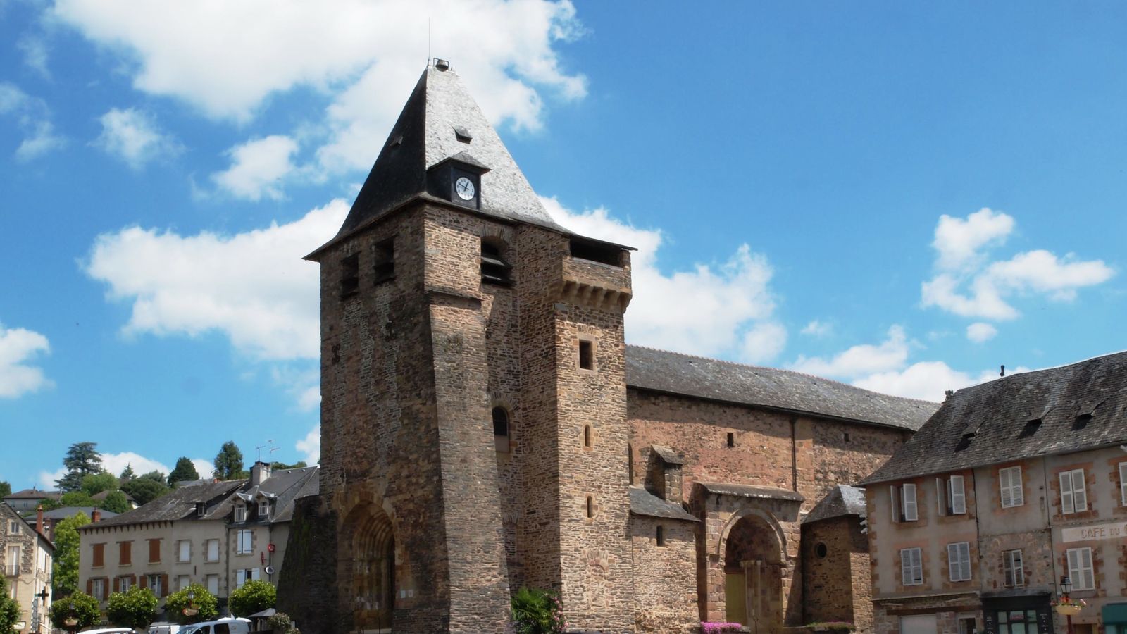 Eglise d'Allassac © Région Nouvelle-Aquitaine, Inventaire Général du patrimoine culturel, J.L. Vey