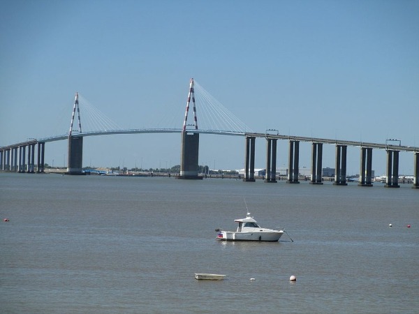 Le « modèle » du pont de Saint-Nazaire sur l’estuaire de la Loire. (c) DR