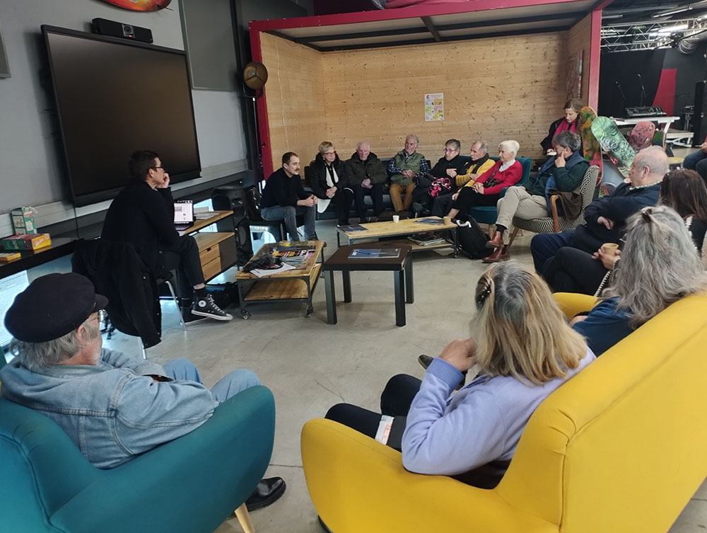 Temps d’échanges et d’écoute le 22 novembre 2025, côté salon © Région Nouvelle-Aquitaine