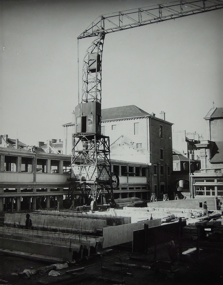 Les travaux en février 1957.