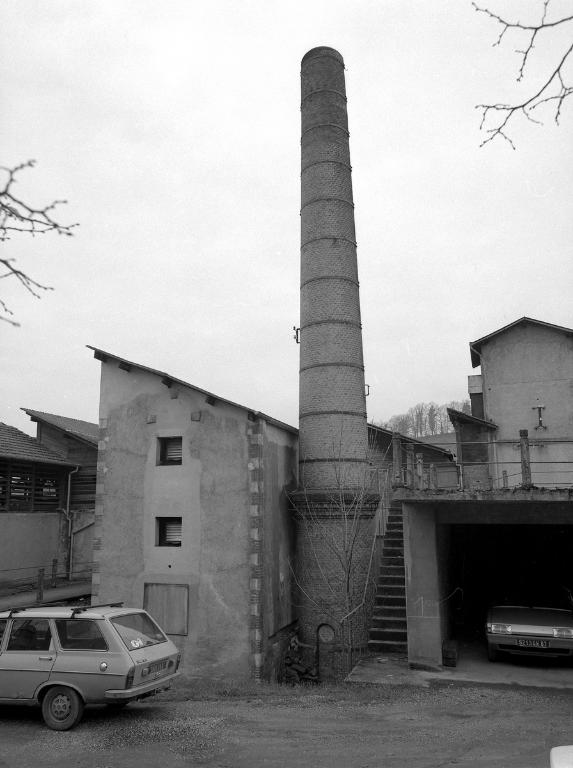 La cheminée, étêtée à 6 m (originellement 36 m).