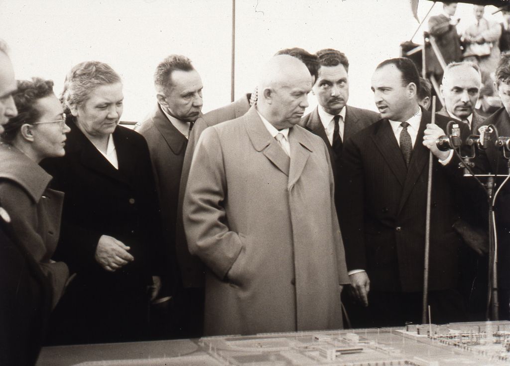 Visite de Nikita Khrouchtchev à Lacq en 1960