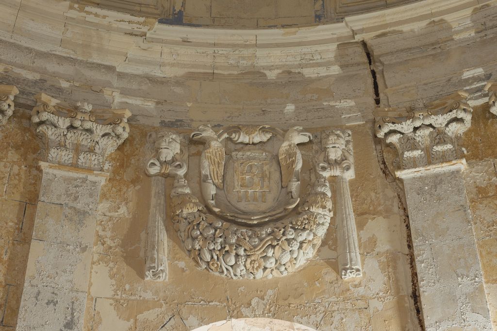 Chapelle royale : cartouche avec monogramme d'Henri IV.