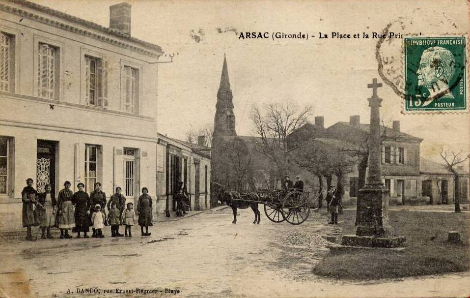 Place Camille Godard, vers 1900.