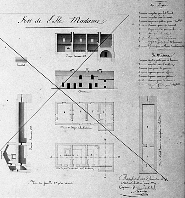 Plan, coupe et élévation du corps de garde du fort en 1826. 