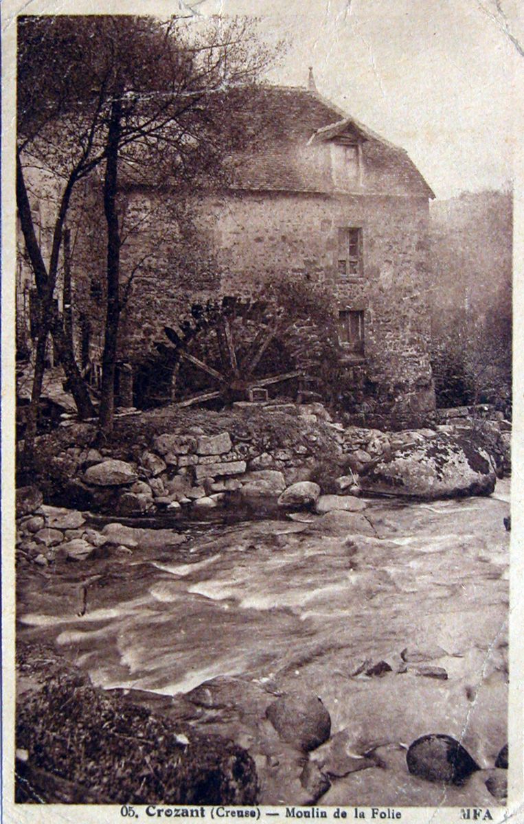 Carte postale ancienne : le moulin avant 1935.
