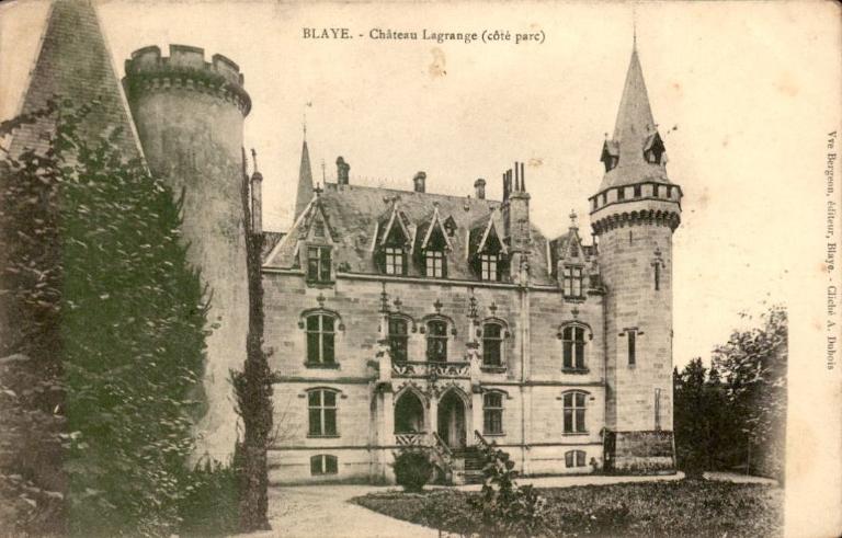 Château Lagrange, côté parc. Carte postale, Vve Bergeon éditeur, début du 20e siècle.