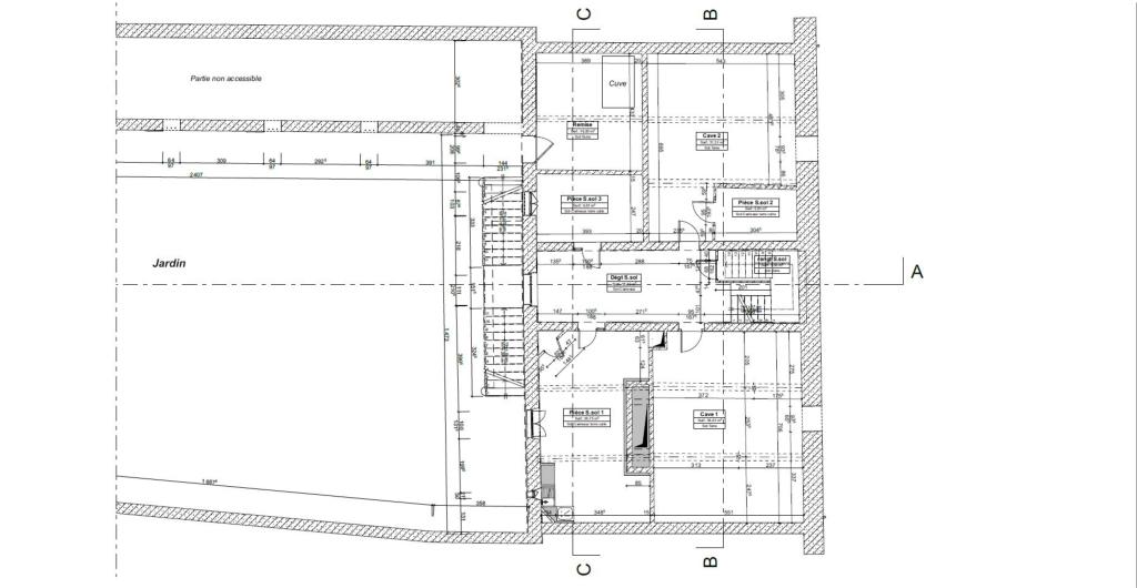 Plan de l'étage de soubassement de la maison (relevé Triode Architectes, 2021).