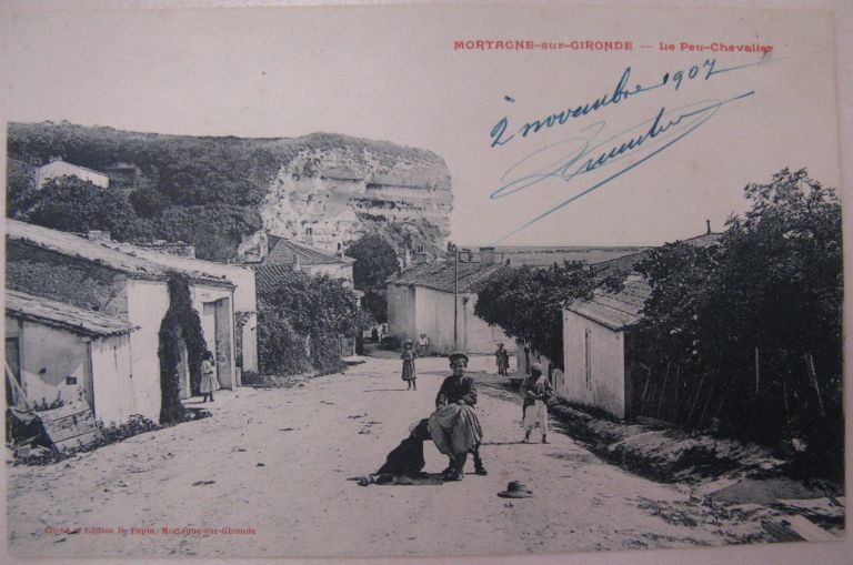 L'entrée du hameau de la Rive sur une carte postale du début du 20e siècle.