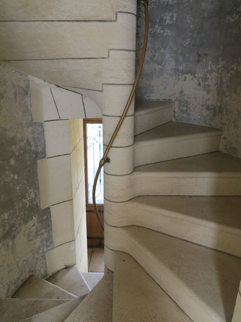 L'escalier en vis à l'intérieur du phare.