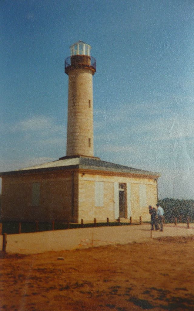 Photographie (collection du musée) : vue du phare dans les années 1990.