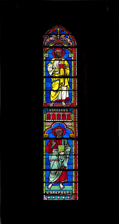 Baie 205 : saint Jacques le Mineur et saint Barnabé.