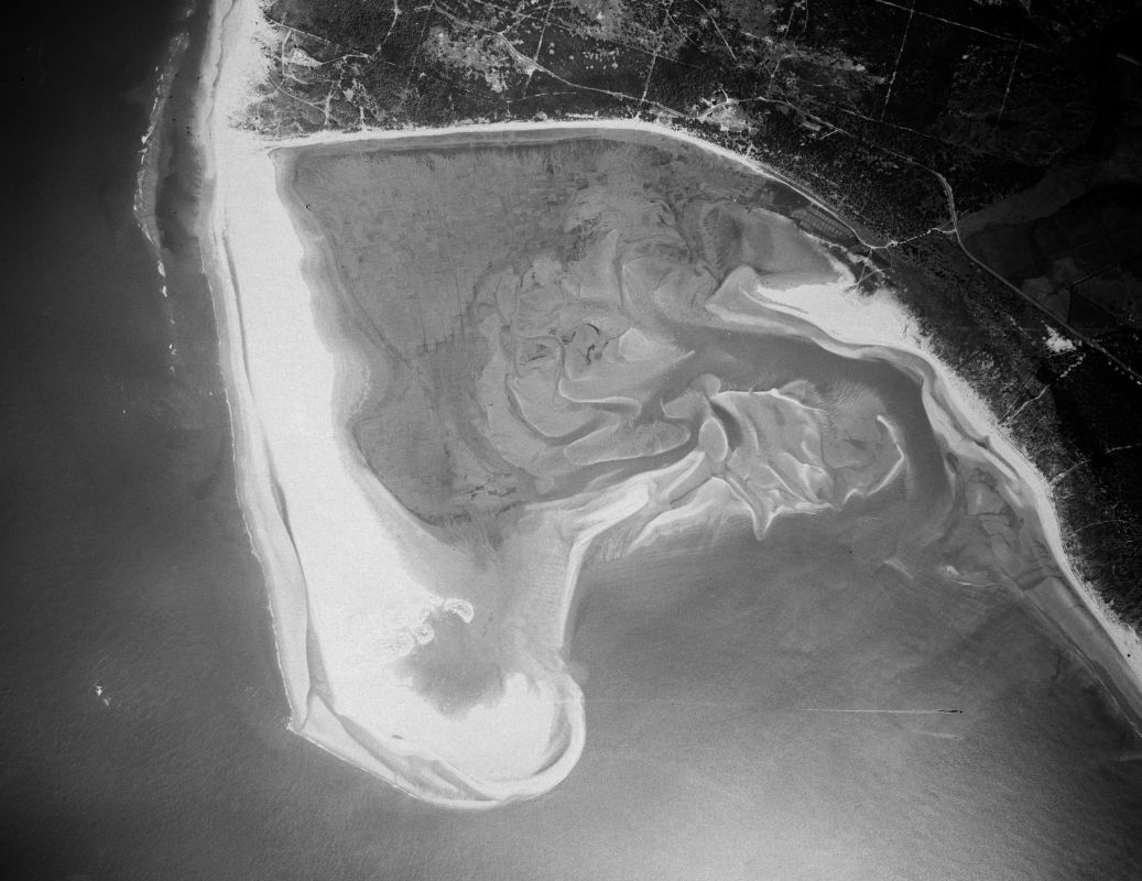Vue aérienne de la baie de Bonne Anse en 1959.
