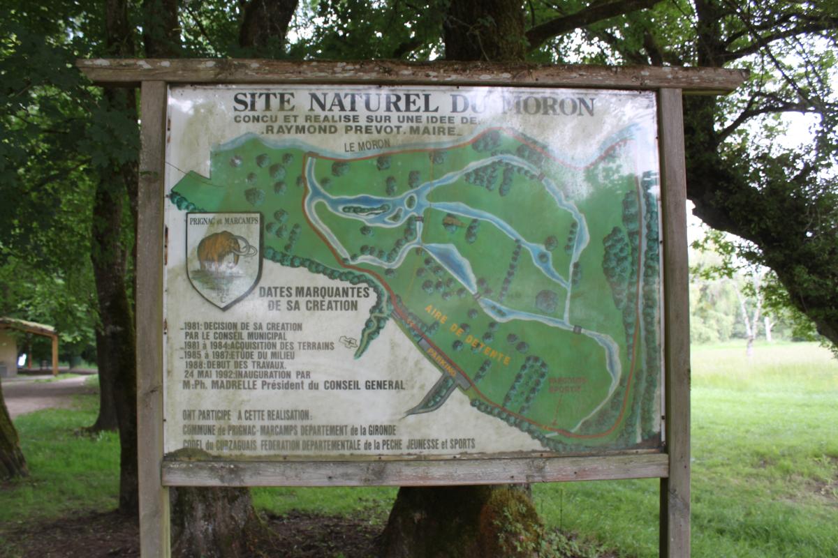 Panneau de présentation du site naturel du Moron.