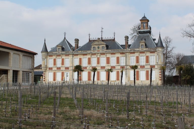 Château : façade principale.