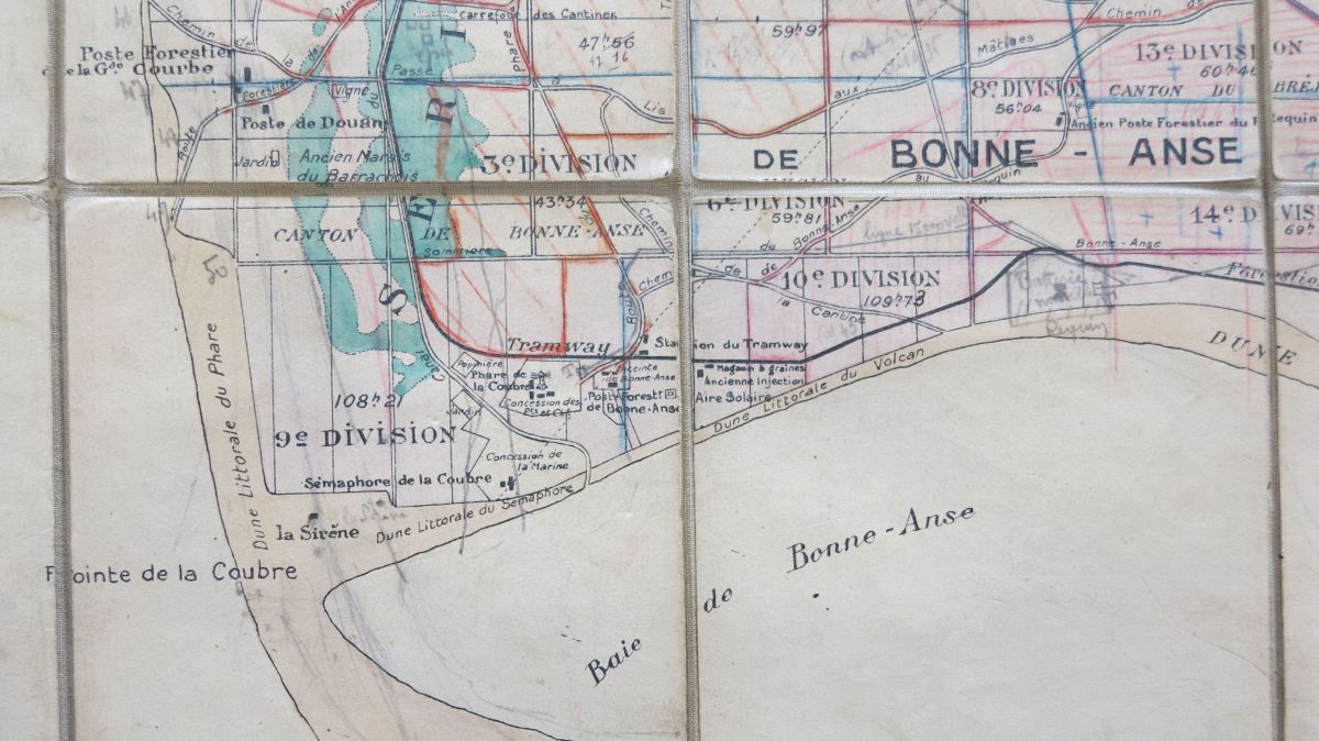 La maison forestière du Requin, à droite, sur une carte de la forêt de la Coubre vers 1900.