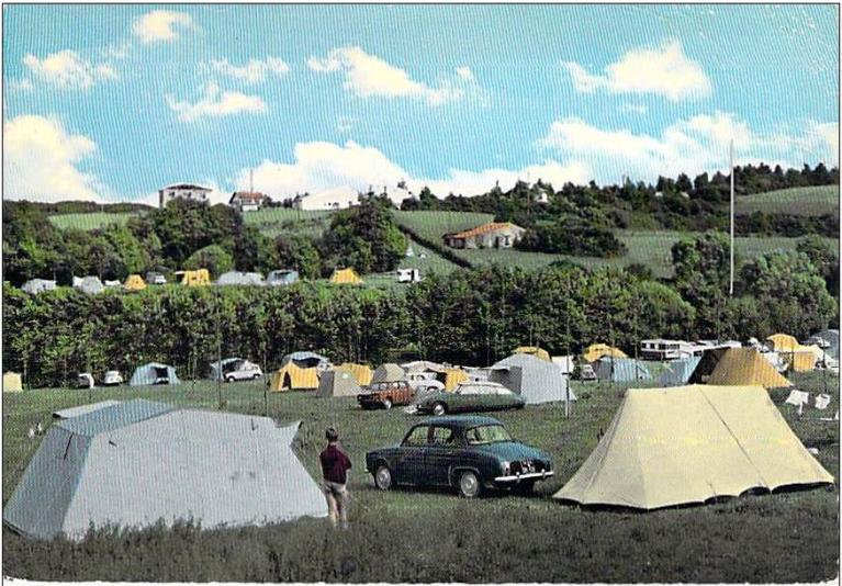 Le camping Le parc, carte postale, années 1960.