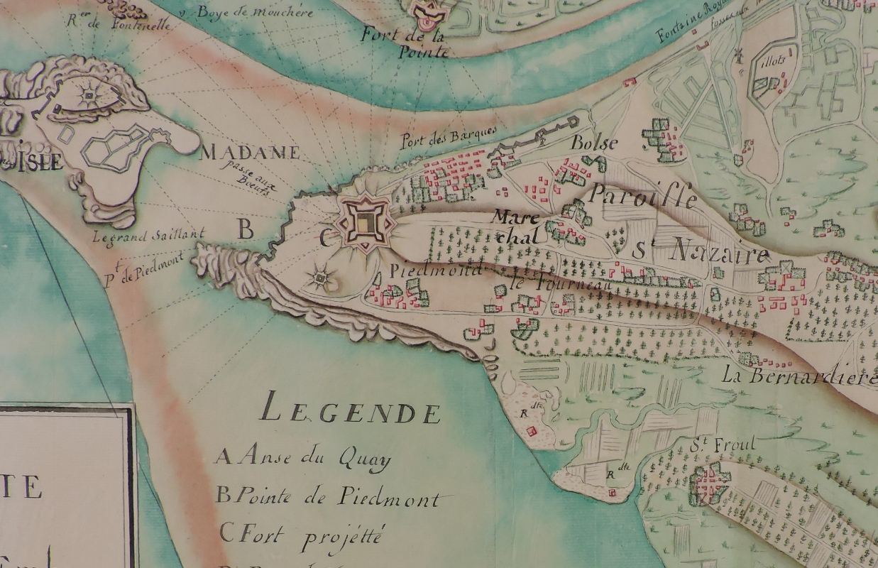 Avant-projet du fort - plus à l'ouest - sur une carte de La Rozière en 1767. 
