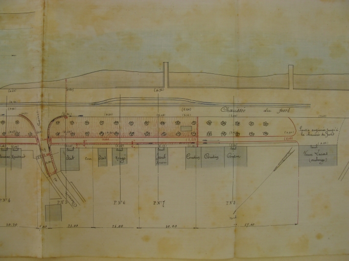 Plan de Port-Maubert par l'ingénieur Caboche en 1898 : constructions le long du port.