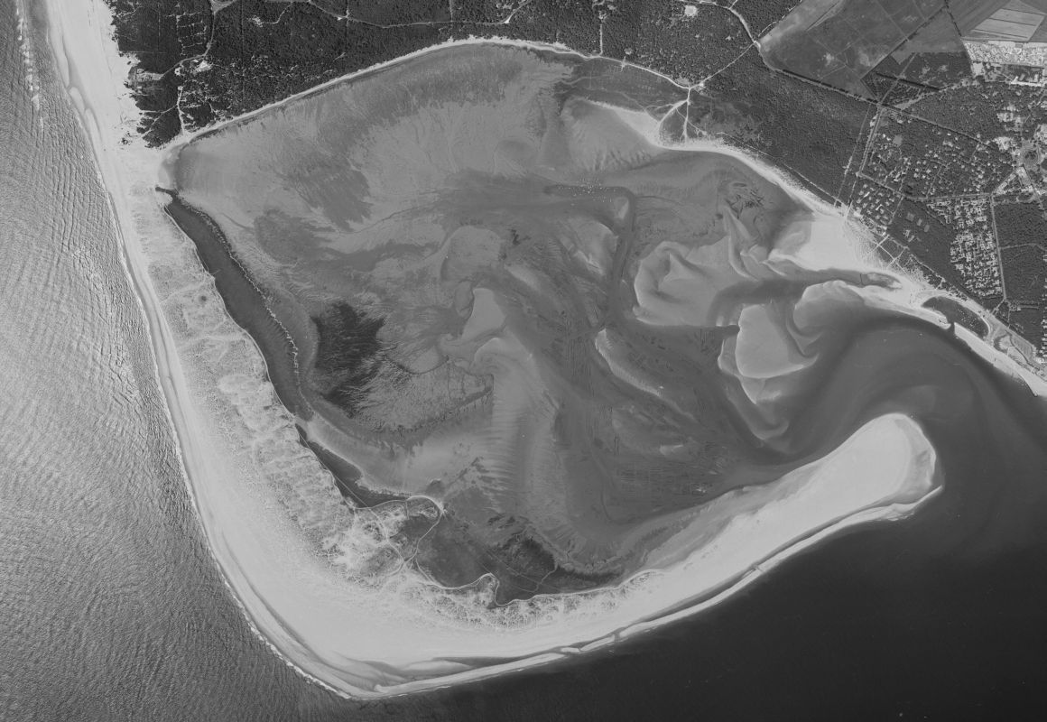 Vue aérienne de la baie de Bonne Anse en 1989.