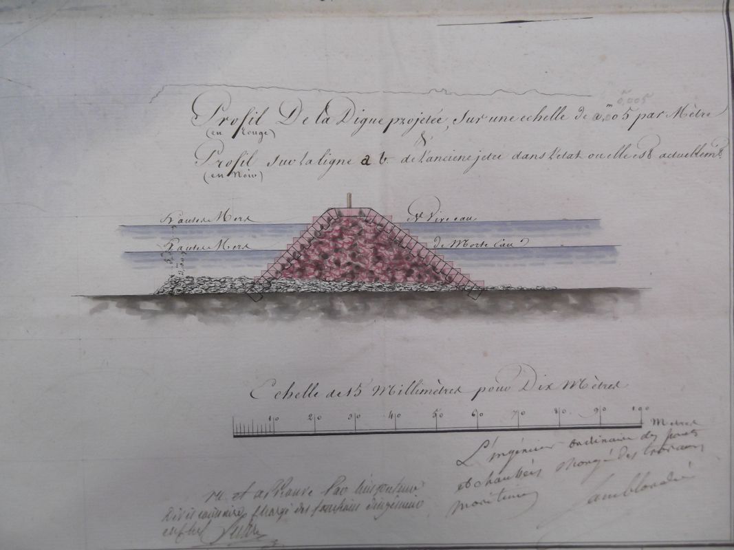 Extrait du plan de 1810 : en rose, profil de la jetée proposée, par-dessus les vestiges de l'ancienne, en noir.