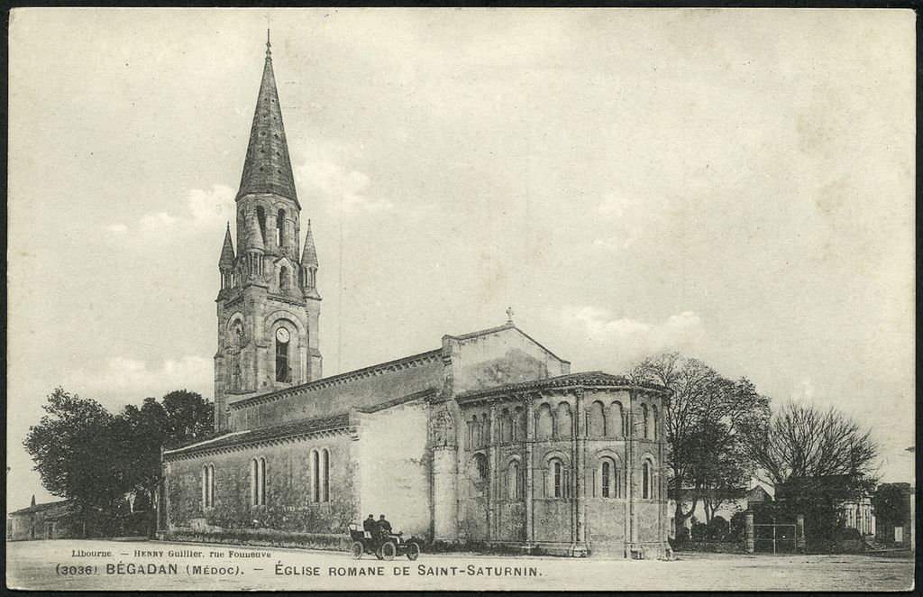 Carte postale (AD Gironde, 4 Fi 517) : église romane de Saint-Saturnin, début 20e siècle.