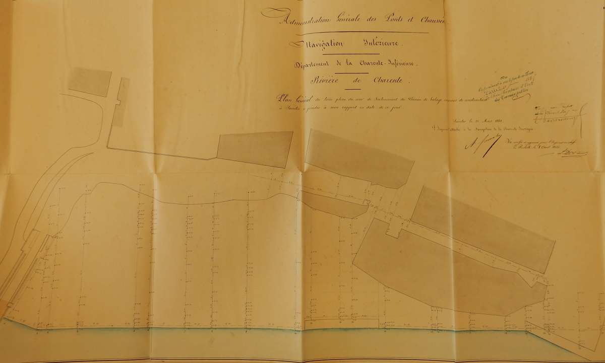 Plan du terre plein du mur de soutènement du chemin de halage à construire, rive droite, en 1843.