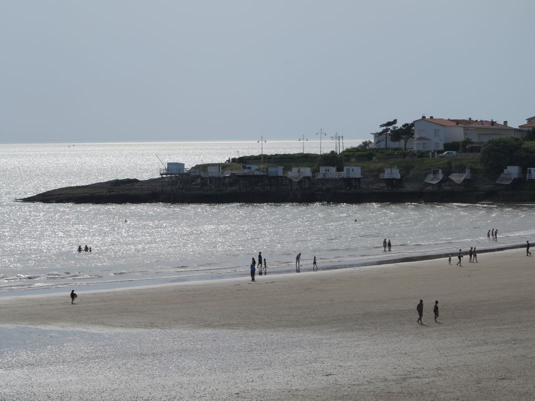 La plage de Pontaillac et le côté ouest de la conche.