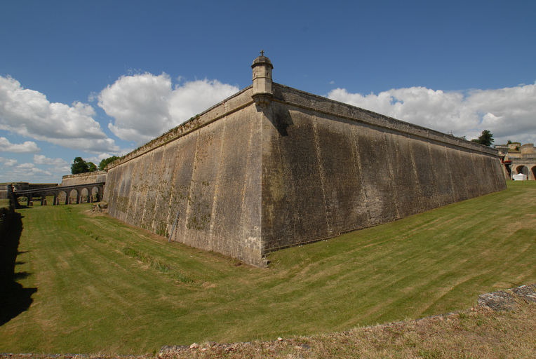 Angle flanqué du bastion Saint-Romain.