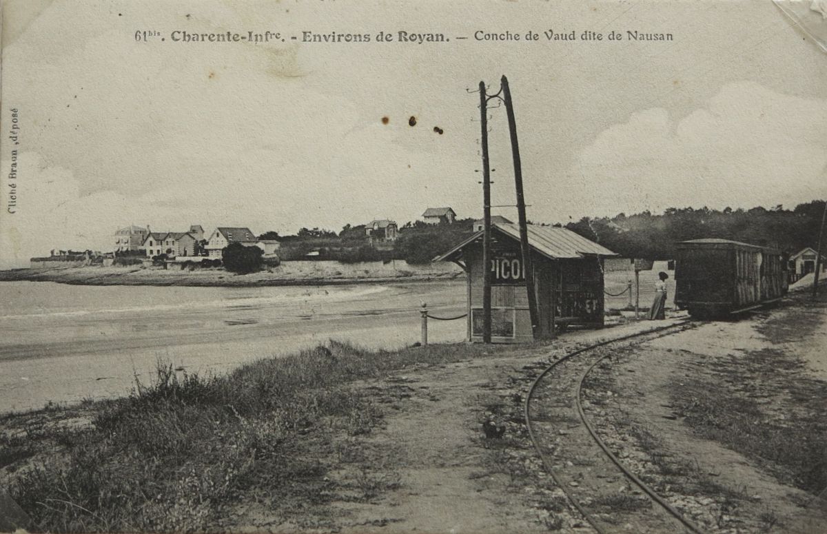 La conche de Nauzan vers 1900-1910, avec l'arrêt du tramway.