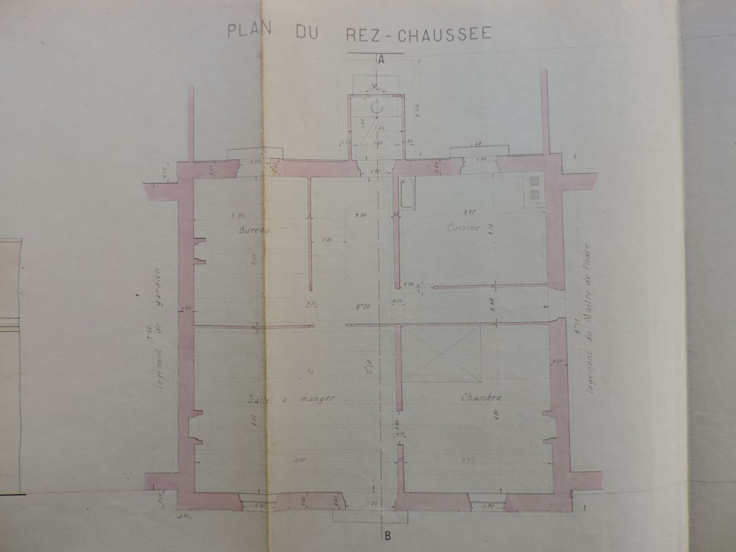 Plan du phare de 1905, 30 juillet 1904 : plan du rez-de-chaussée du bâtiment d'administration.