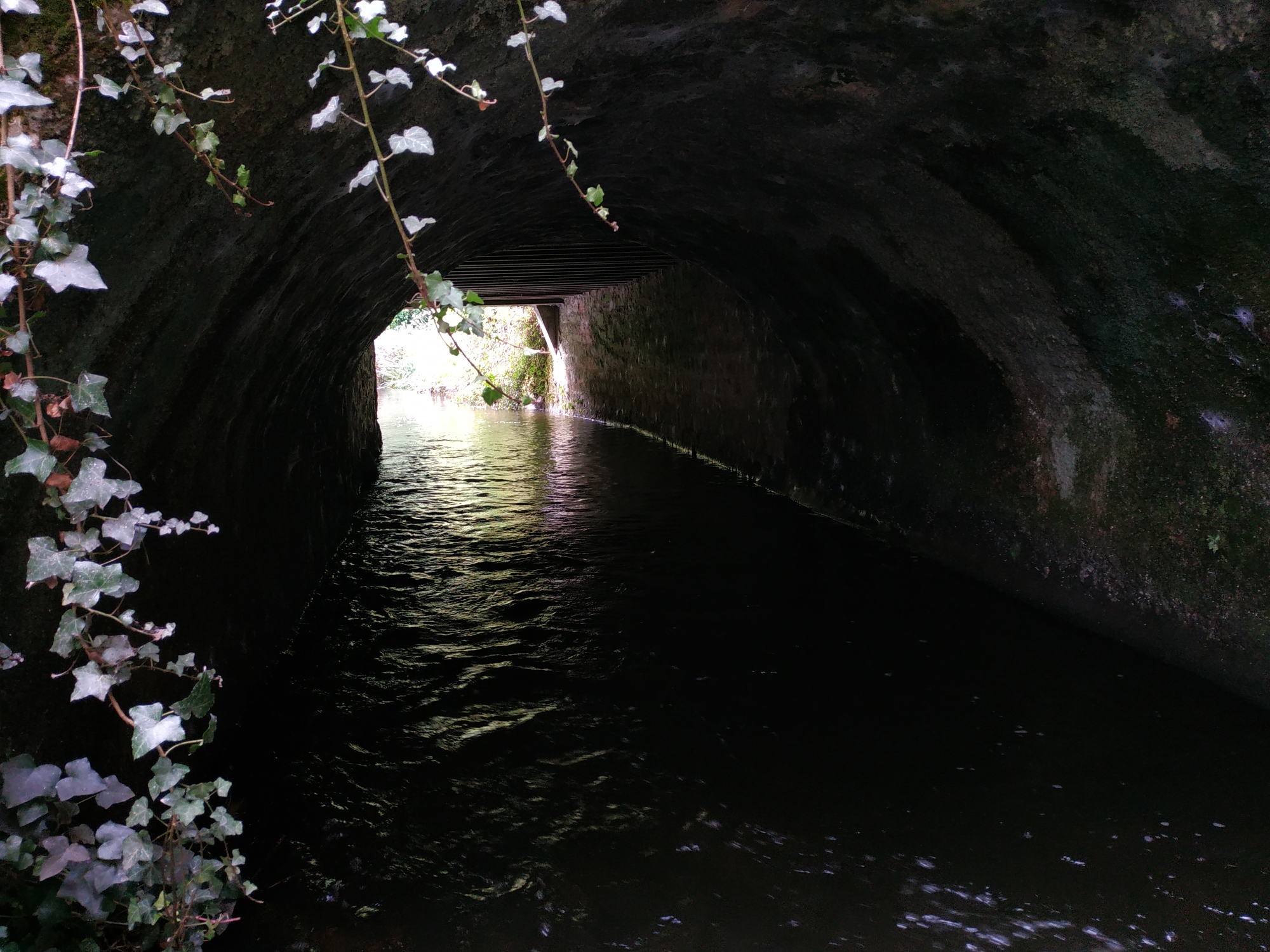 Passage de la Colle, tunnel sous l'atelier.