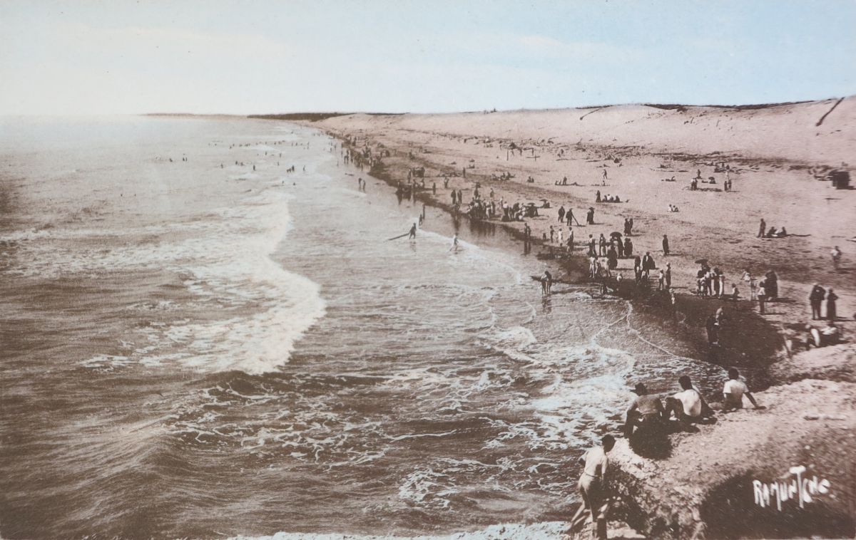 La plage de la Grande Côte vers 1930.