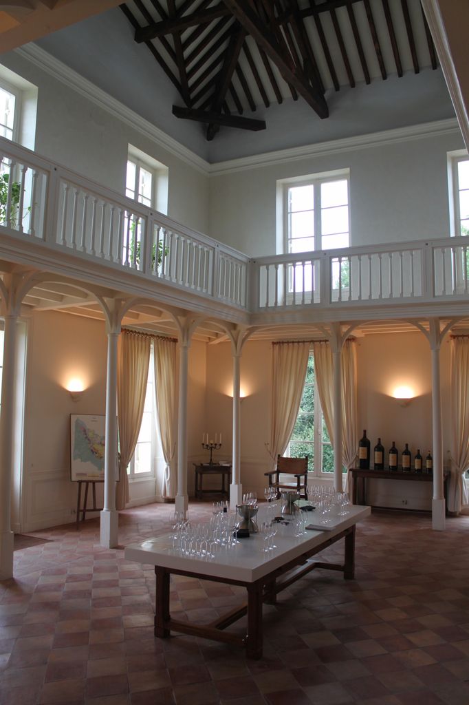 Pavillon sud : vue intérieure (ancienne orangerie ?).