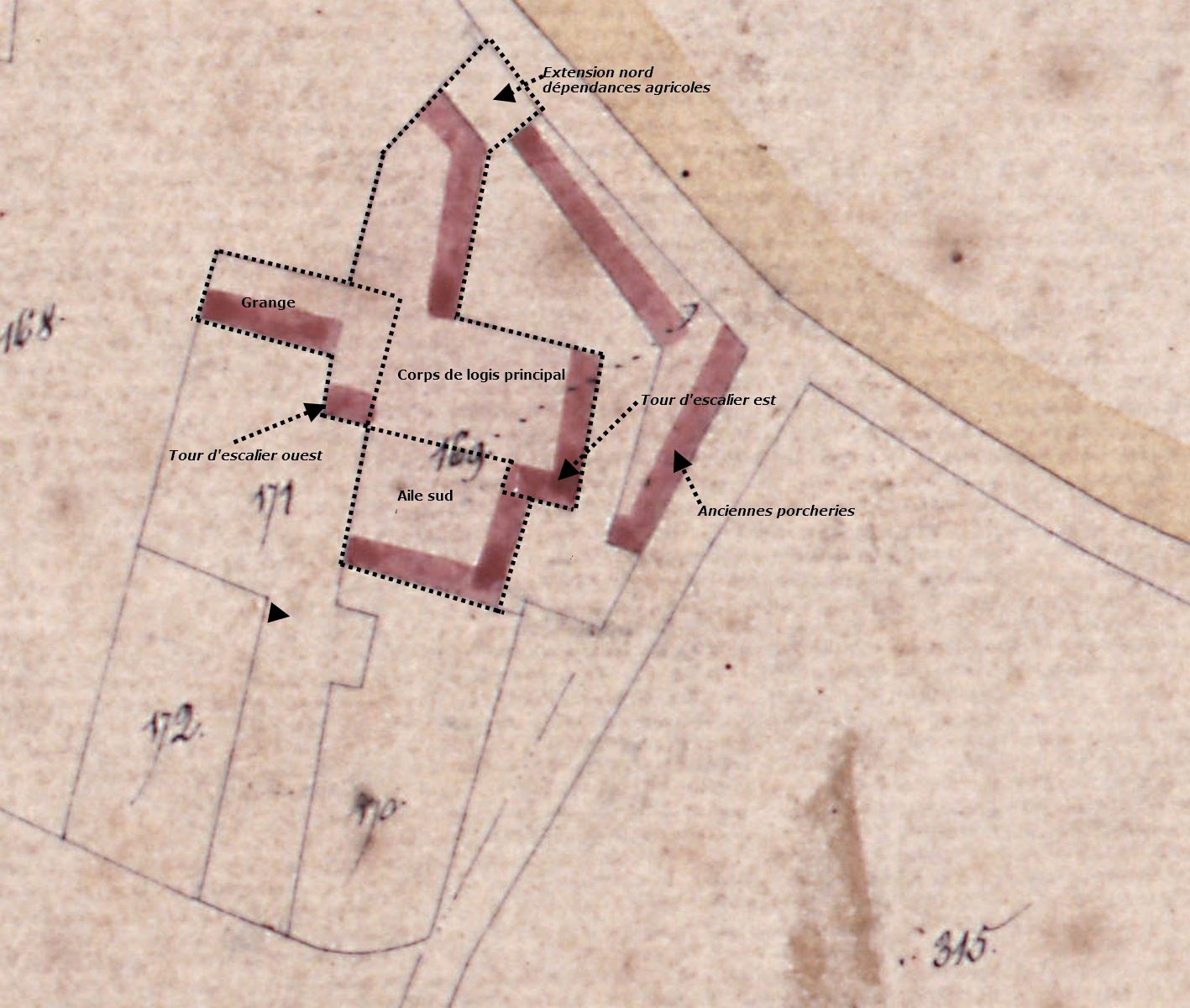 Extrait du plan cadastral de 1831, section C1 n°169 et plan schématique de l'organisation des bâtiments après la division de la maison en trois logements au 19e siècle.