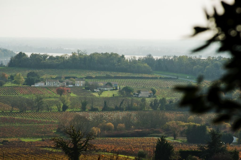 Vue du hameau de Faridon depuis Plassac.