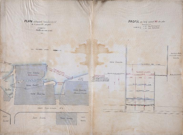 Plan et profil en long de la mégisserie Desselas et fils, indiquant la passerelle métallique à établir. 21 décembre 1901