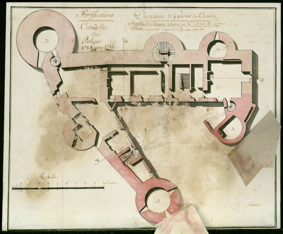 Plan du premier étage du château [sans retombes]. Dessin, encre et lavis, par Depuch, 1784.