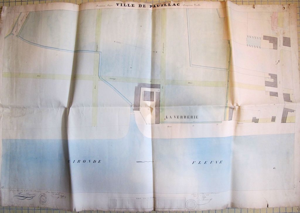 « Plan de la ville de Pauillac, deuxième copie, cinquième feuille ». Papier, encre, lavis, par Henry Bagouet (géomètre), 1835 : quartier de la verrerie.