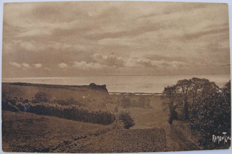 L'estuaire de la Gironde vu depuis l'Echailler, carte postale vers 1930.