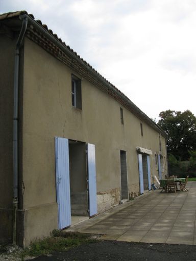 La façade du logis.