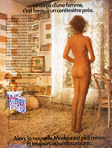 Photographie de femme nue conservée dans l'atelier.
