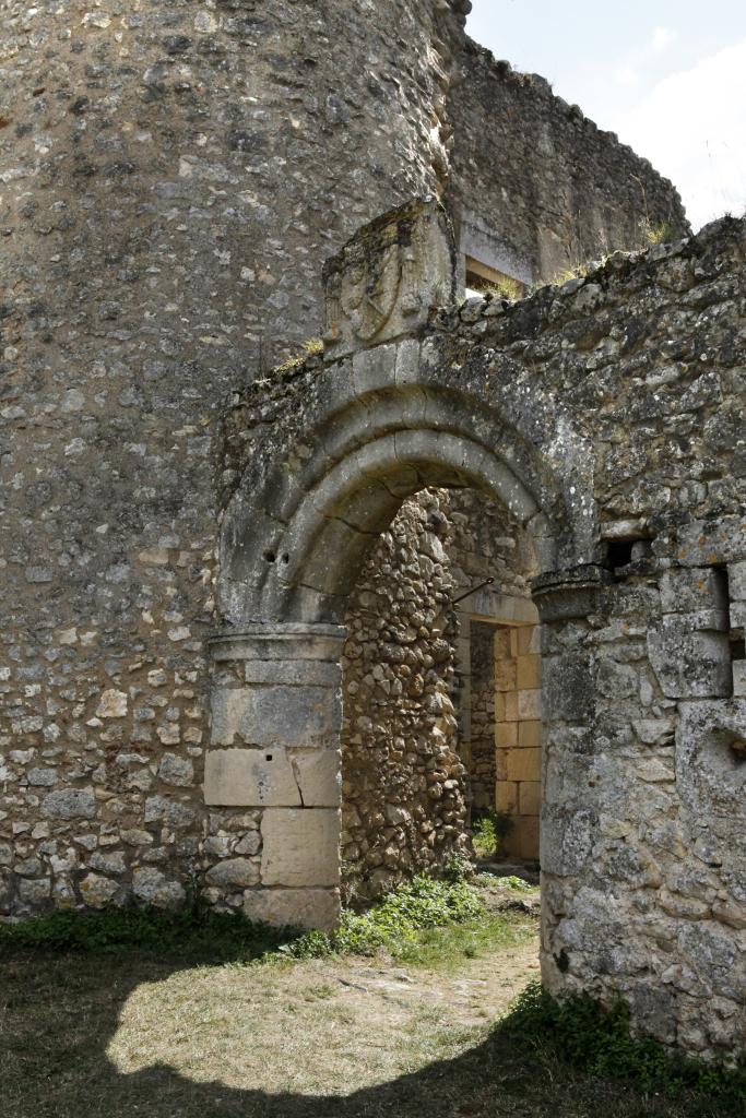 Entrée d'un logis.