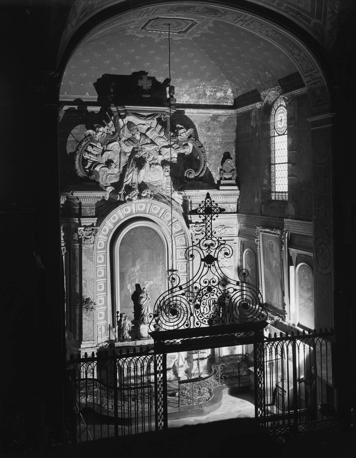 Transept sud, vue intérieure : chapelle Saint-Clément.