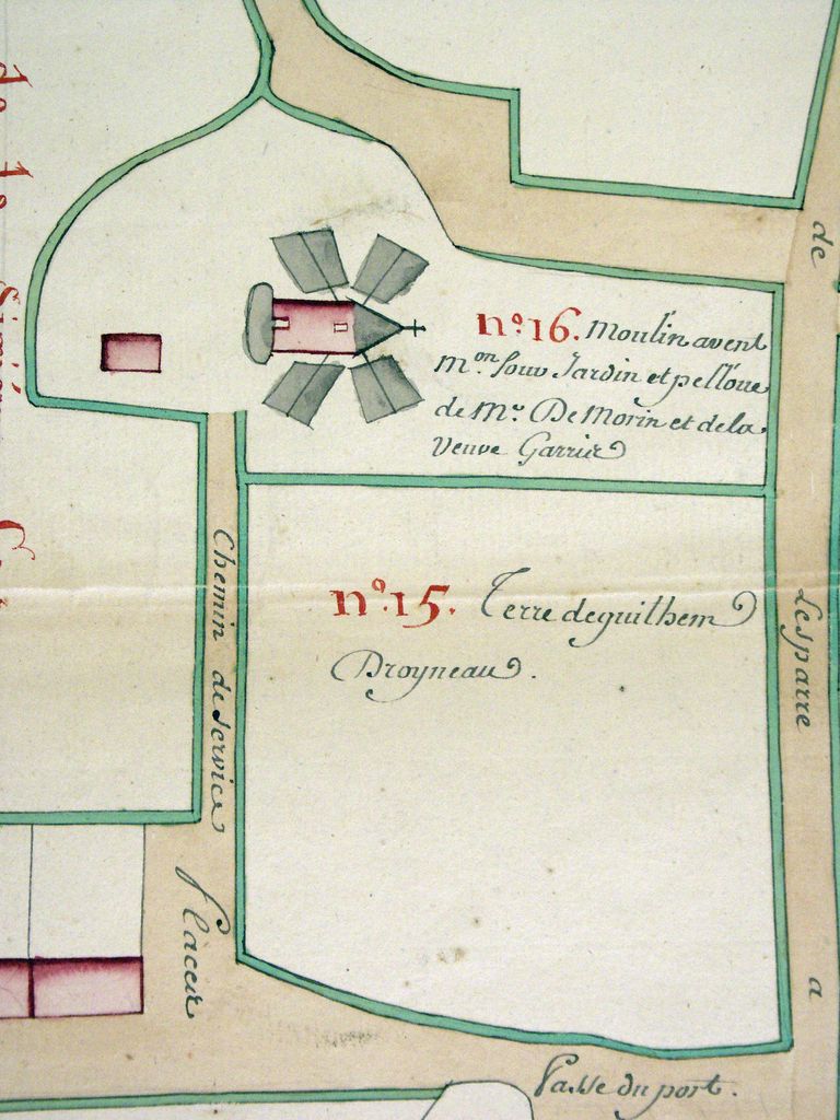 Plan parcellaire des terres et domaines dépendants de la seigneurie de Lesparre, paroisse de Soulac, 18e siècle : moulin à vent de M. de Morin.