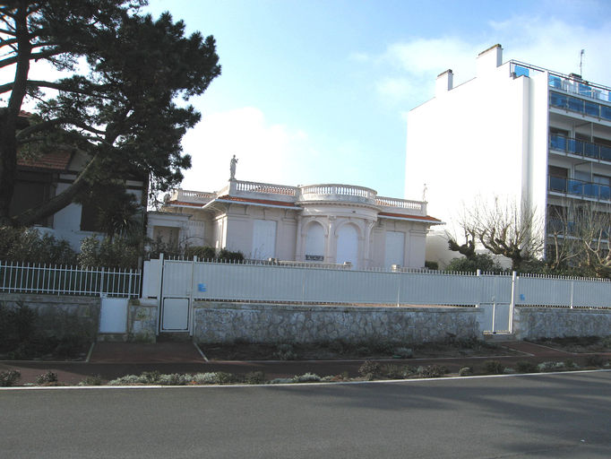 Elévation depuis la plage.