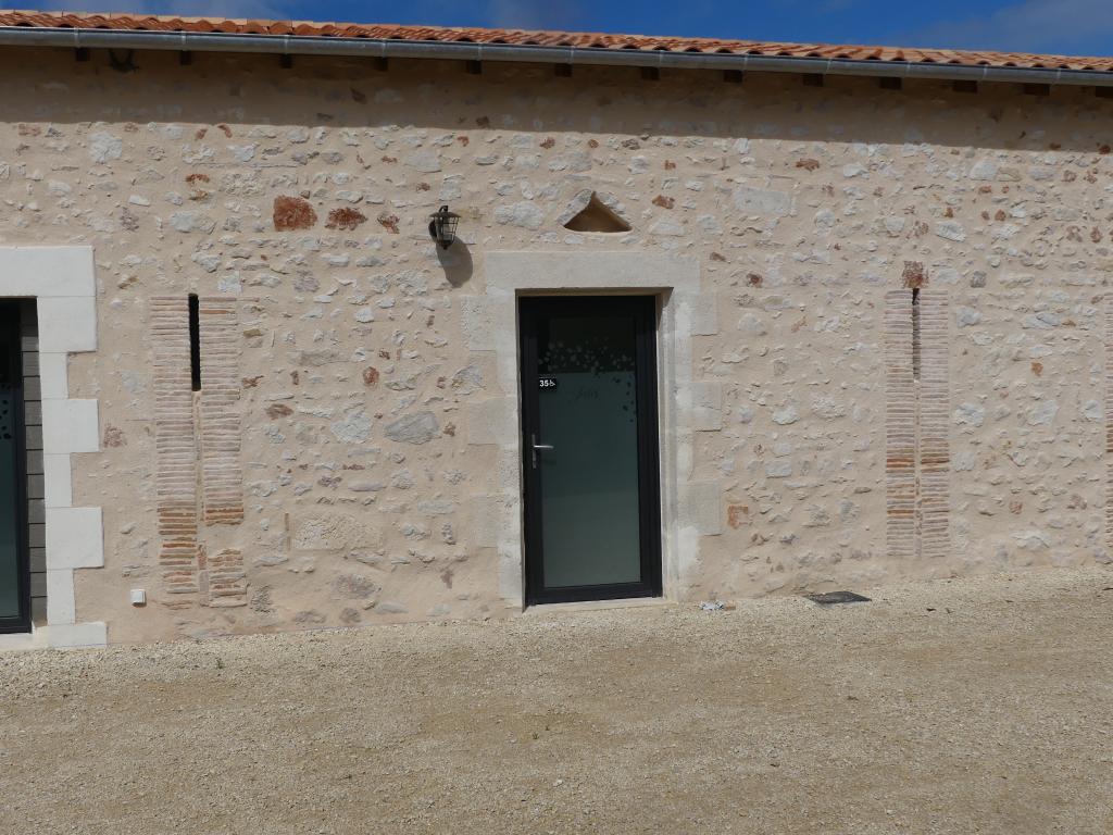 Détail des ouvertures de la bergerie.