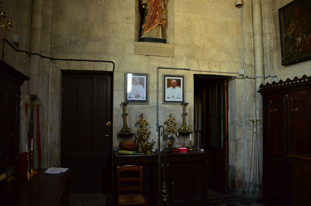 Clocher, partie basse, percements sud.