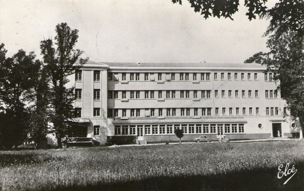 Barre sud (1950). Carte postale Elcé.