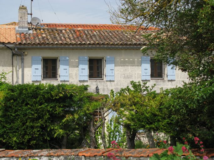 Partie non remaniée du logis.